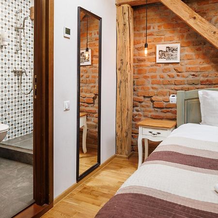 Wood House Republicii Hotel Brasov Luaran gambar
