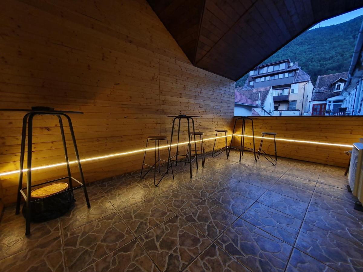 Wood House Republicii Hotel Brasov Luaran gambar