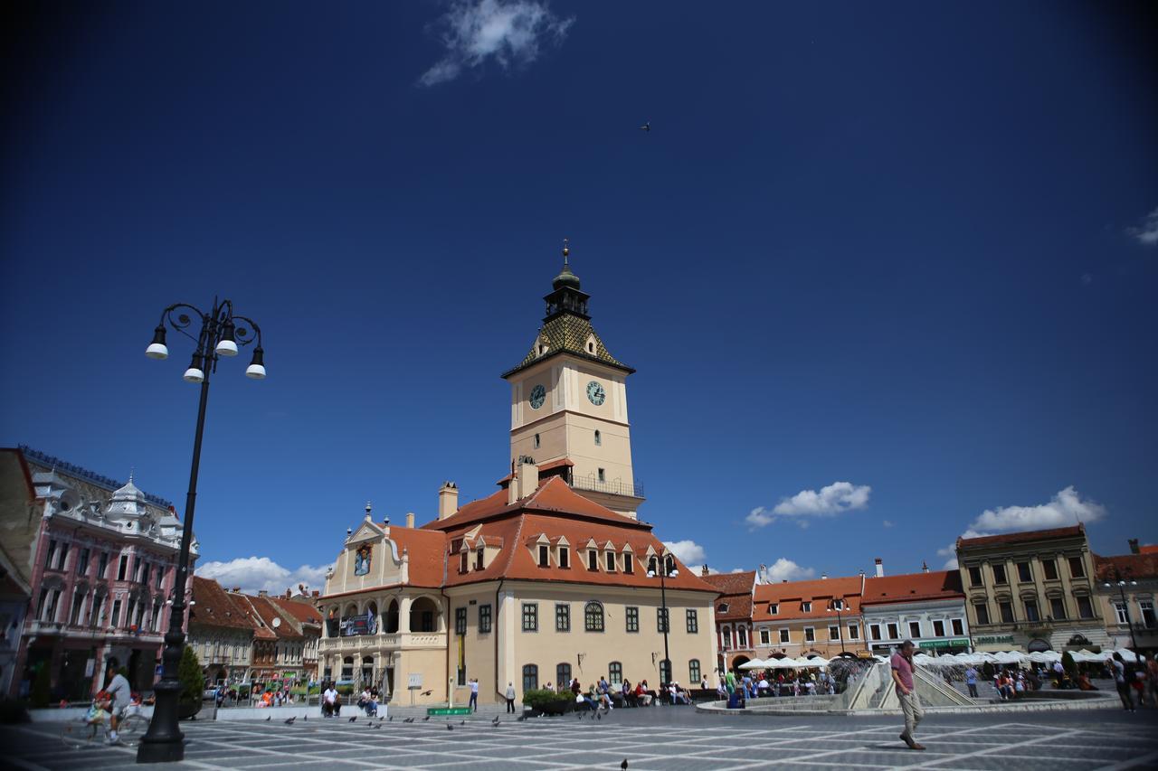Wood House Republicii Hotel Brasov Luaran gambar