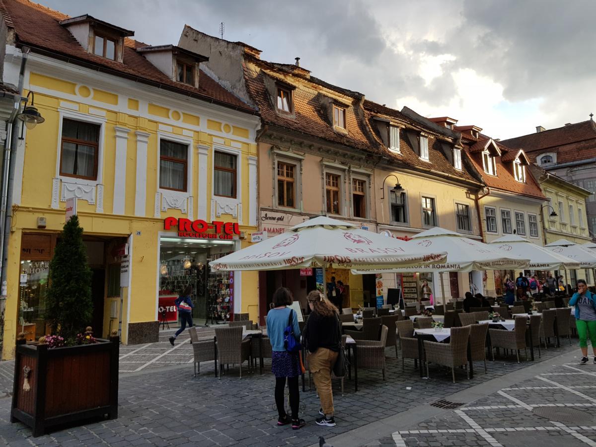 Wood House Republicii Hotel Brasov Luaran gambar