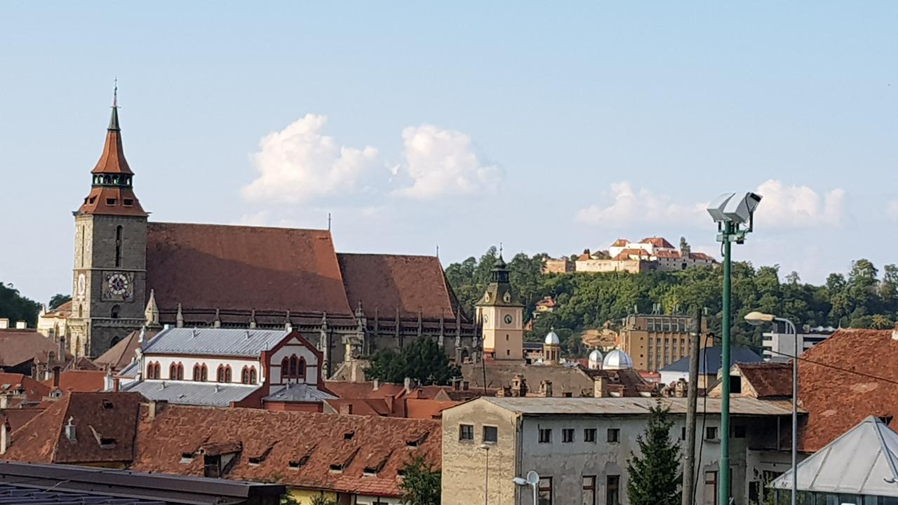 Wood House Republicii Hotel Brasov Luaran gambar